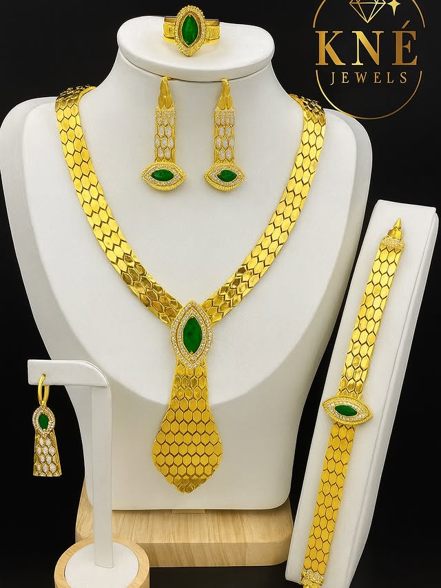SS SETS